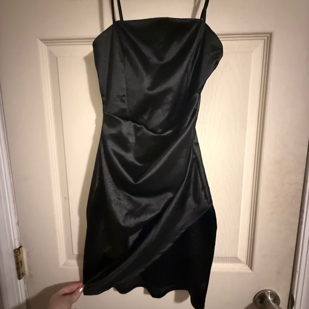 Windsor Elegant Black Asymmetrical Dress